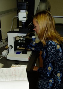 L. Hartery Researching Microscopic Plant Remains (Photo Brian Kooyman)